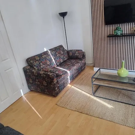 3br Near Alexandra Park And Free Parking * Manchester