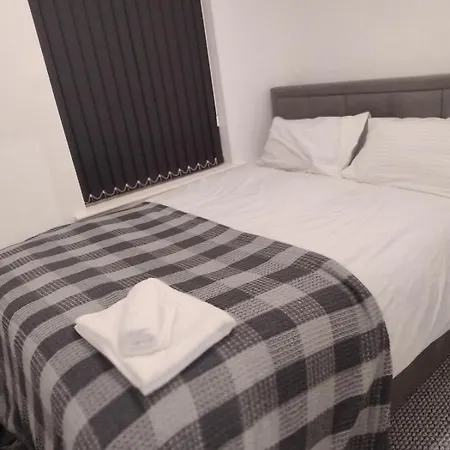 3br Near Alexandra Park And Free Parking Feriehus Manchester