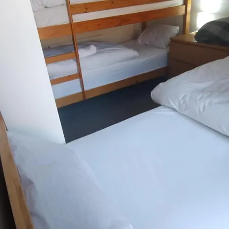 3br Sleeps 10 Walk To Alex Park * Manchester