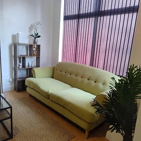 3br Sleeps 10 Walk To Alex Park Holiday home