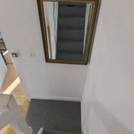 Дом отдыха 3br Near Alexandra Park And Free Parking Манчестер