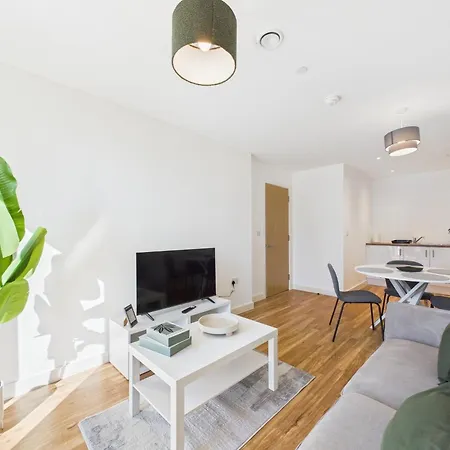 דירה New! 2br In Media