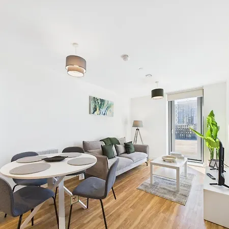 New! 2br In Media * מנצ'סטר