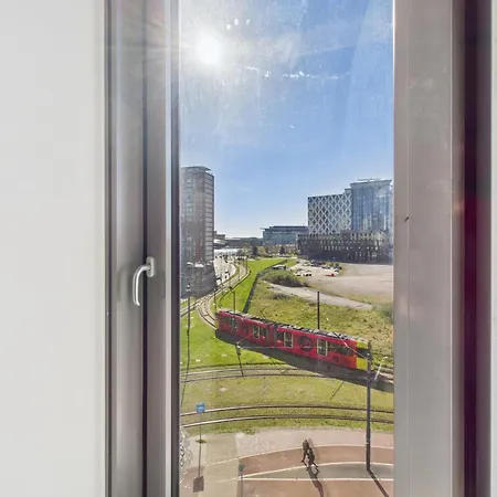 New! 2br In Media Manchester