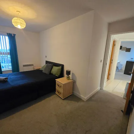 Appartement Brilliant 2 Bedroom *