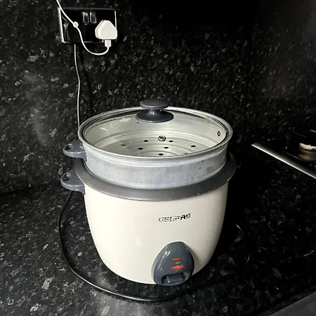 Kwatera prywatna Double - Town & Nearby, 24h Bus, Airport-linked