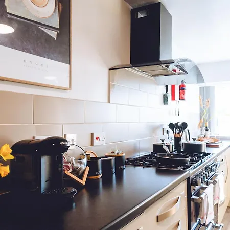Forest View Mcr -didsbury Zen Sleeps 8