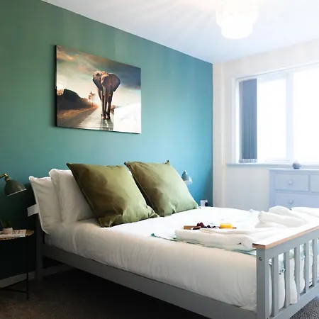 Holiday home Forest View Mcr -didsbury Zen Sleeps 8 Manchester