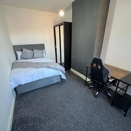 Homestay Modern Cozy 2 Manchester