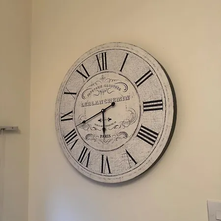 Διαμέρισμα Large 3 Bed - Coop Live -free Parking *