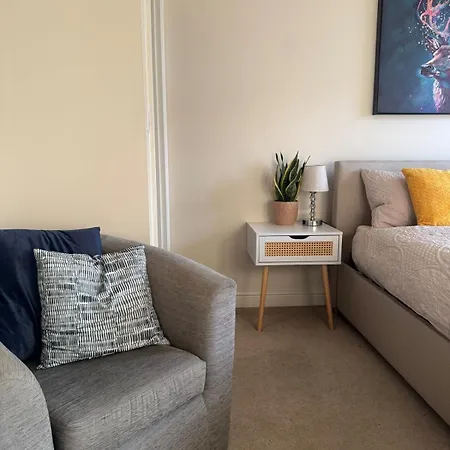 Large 3 Bed - Coop Live -free Parking Διαμέρισμα Μάντσεστερ