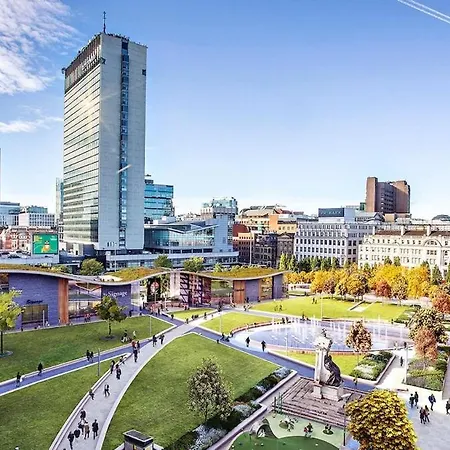 Spacious In Mcr With Terrace, Gym