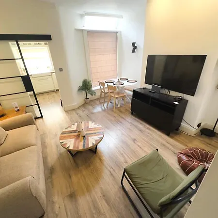 Διαμέρισμα Littleton Co-living - Private Self-cater *