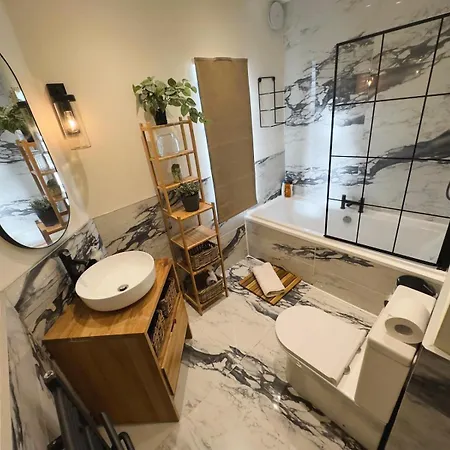 Διαμέρισμα Littleton Co-living - Private Self-cater