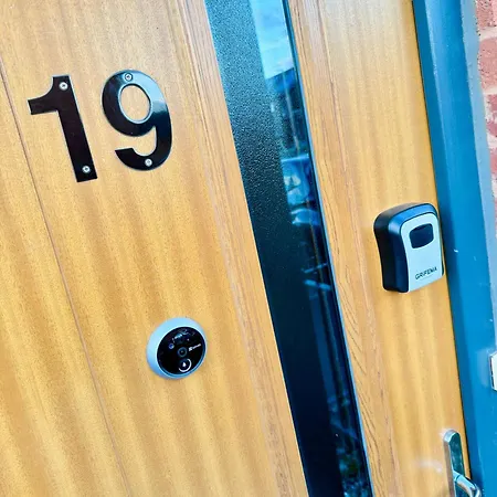 Pendleton 19 مانشستر