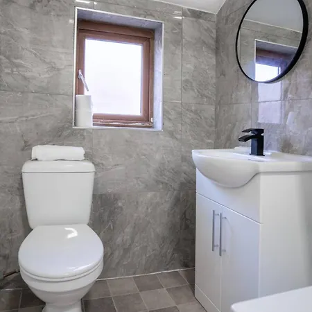 Mauldeth Co-living - Private Self-cater * Manchester