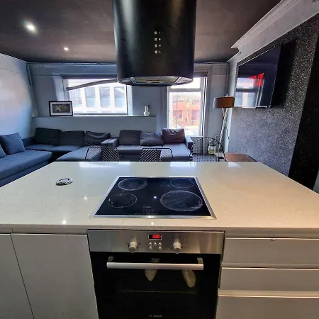 Holiday home Centre Hidden Gem Sleeps 22 By Superhost *