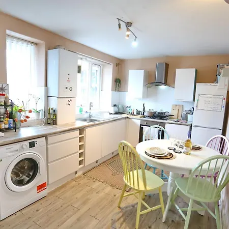 아파트 Pass The Keys Cosy Retreat Near Old Trafford With Free Parking