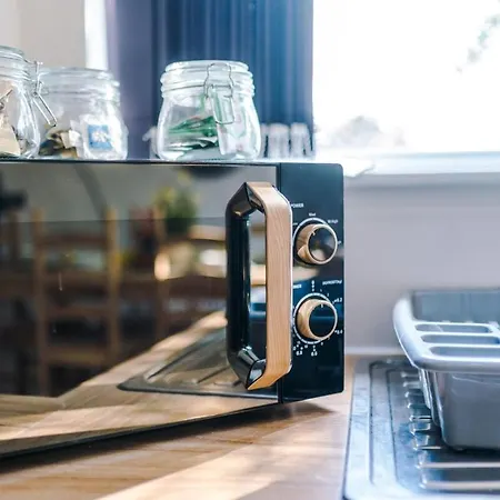 Modern House - Sleeps 6 - Free Parking - Near Etihad Stadium - Coop Live Дом отдыха Манчестер