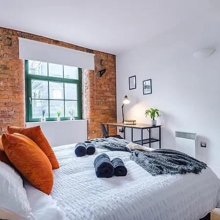 Converted Mill, Stylish In Castlefield Apartment Manchester