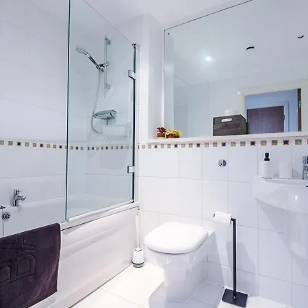 Converted Mill, Stylish In Castlefield