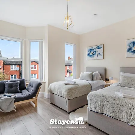 Urban Oasis Spacious 4-bedroom In * Manchester