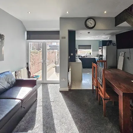 Selvedge Hideout 5min To With Street Parking Manchester