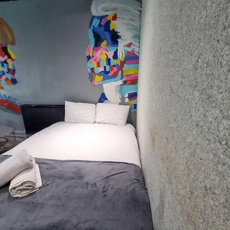 Centre Flat By Superhost Apartment *