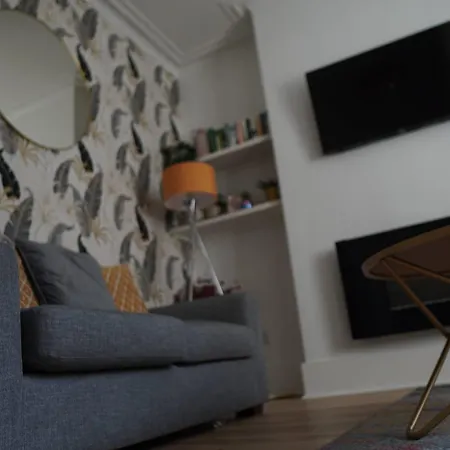 Heaven Chic Apartment