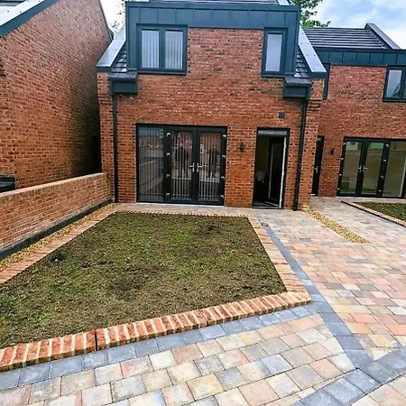 Harmony Living Modern New Build With Parking Hébergement de vacances Manchester