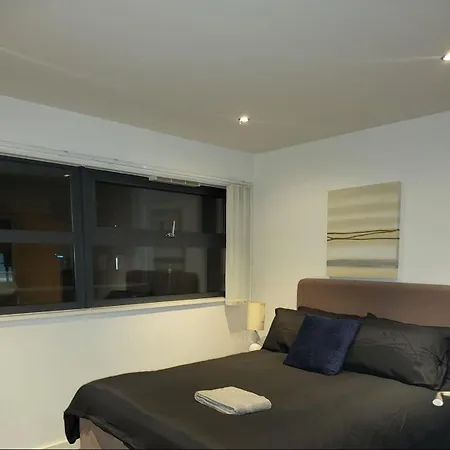 Enjoyable 2 Bedroom Manchester