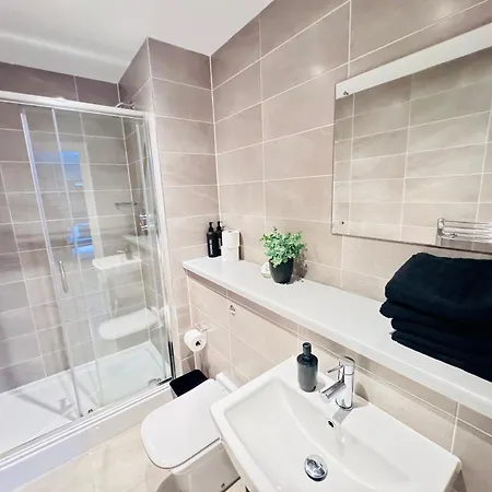 Luxury Media Salford * Manchester
