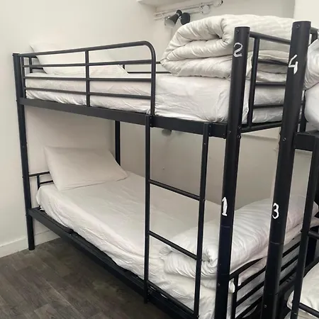 Rahman Albergue Manchester