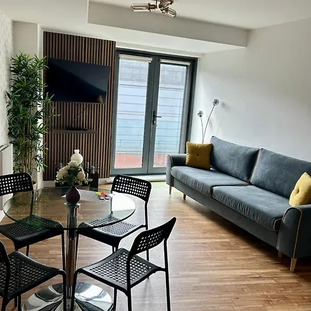 Centre Stylish One-bedroom Flat Manchester