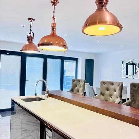 Luxury 5br With Access Apartamento