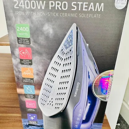 Luxury 5br With Access * Manchester