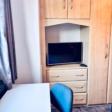 Apartment Luxury 5br With Access