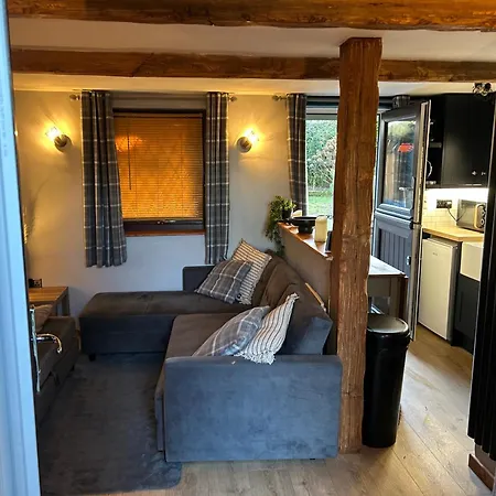 Quaint And Cosy -