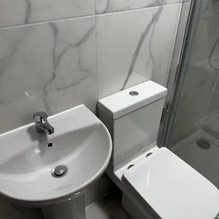 Pensjonat Oyo Cheetham Hill 3*