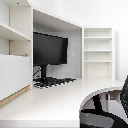 Sunset - Coop Live - Etihad - Pool Table