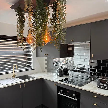 The Hideaway Holiday home