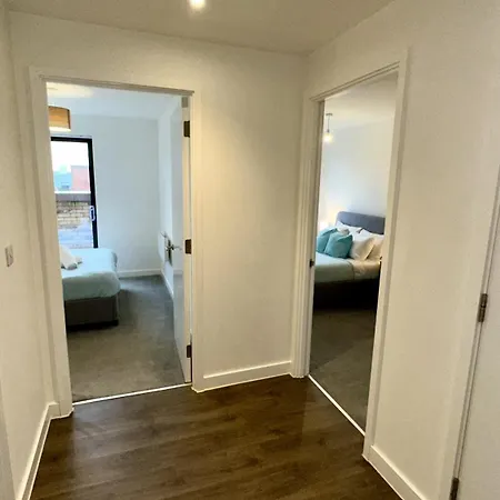 Apartment Lux Livin' - Luxury 2 Bed Penthouse Large Balcony Manchester