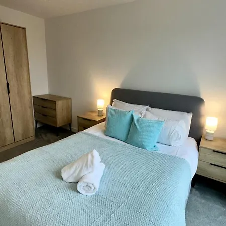 Apartment Lux Livin' - Luxury 2 Bed Penthouse Large Balcony
