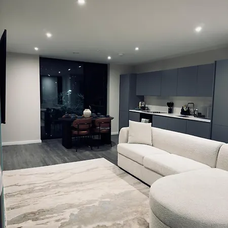 Apartment Equinox