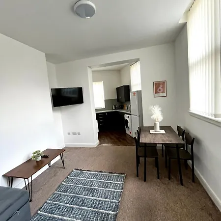 The Failsworth Collection - Stylish With Free Parking * Mánchester