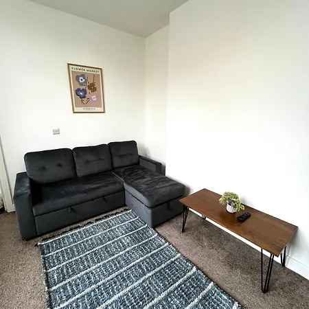 The Failsworth Collection - Stylish With Free Parking Appartement Manchester