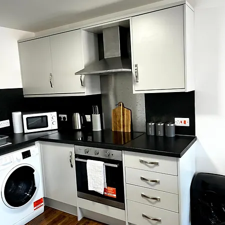 דירה The Failsworth Collection - Stylish With Free Parking *