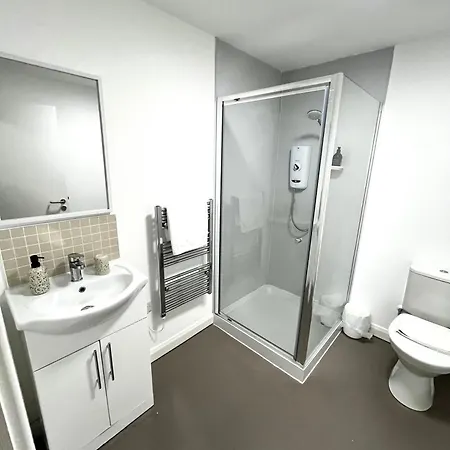 The Failsworth Collection - Stylish With Free Parking Apartment Manchester