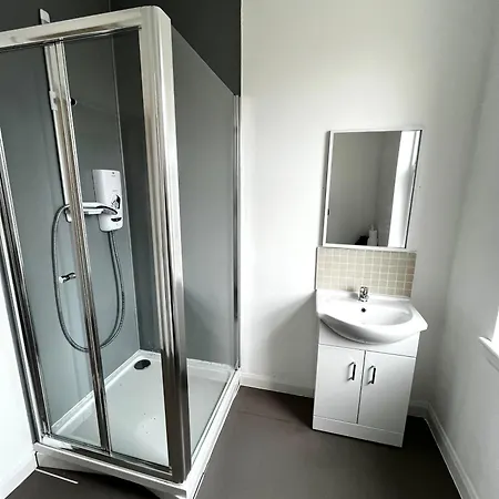 Apartment The Failsworth Collection - Stylish With Free Parking