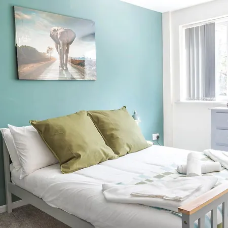 Hébergement de vacances Spacious 4-bed Free Parking Short Or Long Manchester